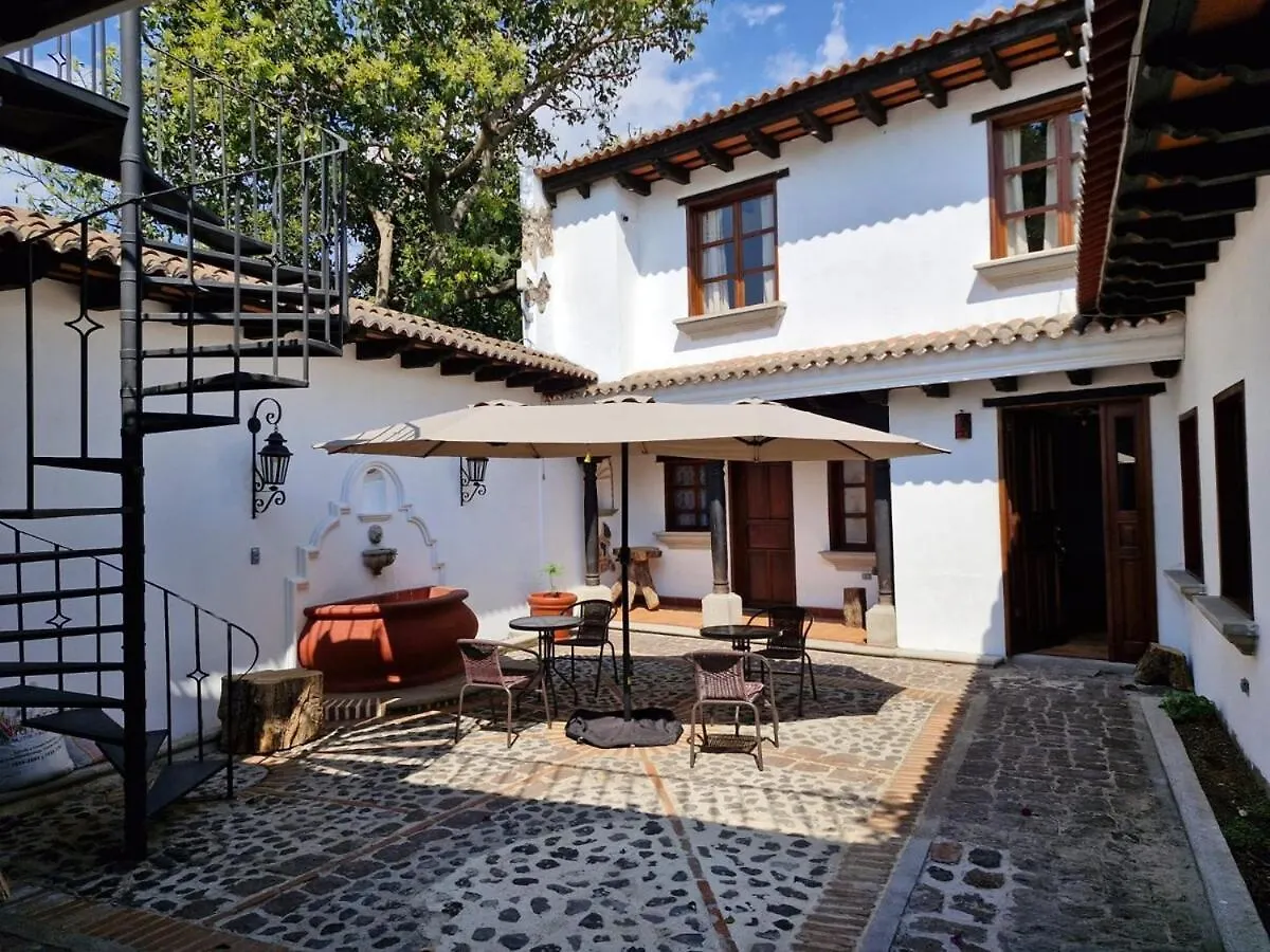 Beautiful Colonial Loft Nikte Apartment Antigua